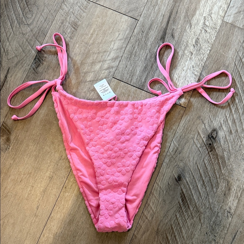 Dippin' Daisy's Pink Bikini Bottom-Mia